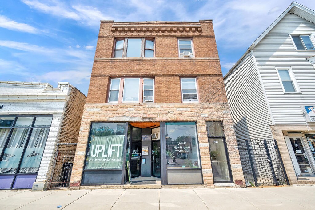 1150 W Belmont Ave, Chicago, IL à vendre Photo du bâtiment- Image 1 de 1