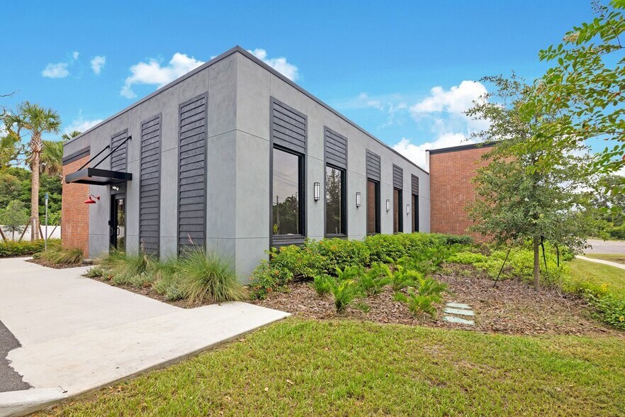 311 N Cumberland Ave, Ocoee, FL à vendre - Photo du bâtiment - Image 3 de 22