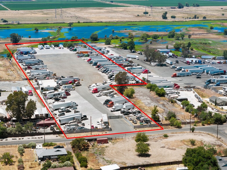 6729 W 6th St, Rio Linda, CA for sale - Building Photo - Image 1 of 8
