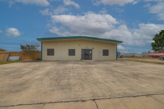 Plus de détails pour 210 Deborah Dr, New Braunfels, TX - Industriel à vendre