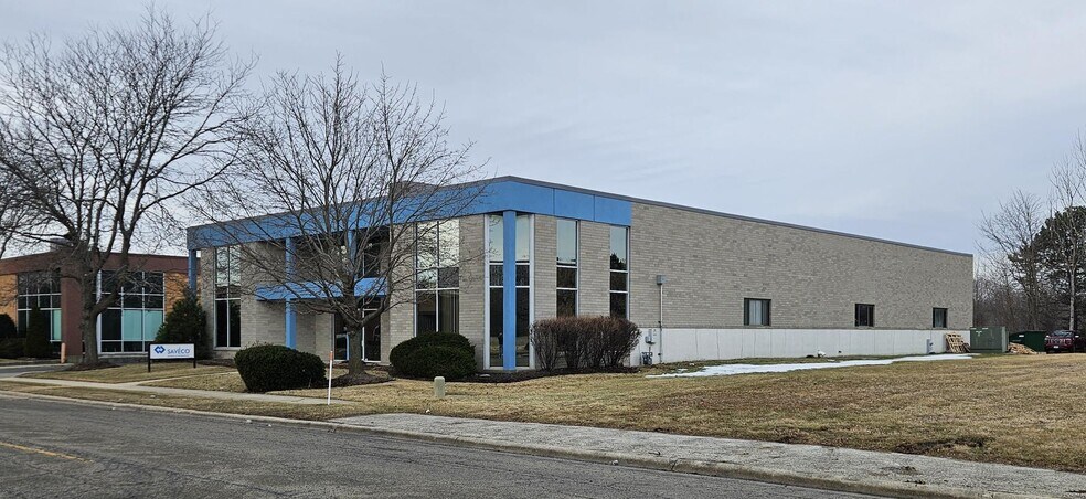 1570 St Paul Ave, Gurnee, IL à louer - Photo du bâtiment - Image 2 de 3