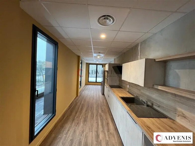 Bureau dans Pessac à louer - Photo intérieure - Image 3 de 10