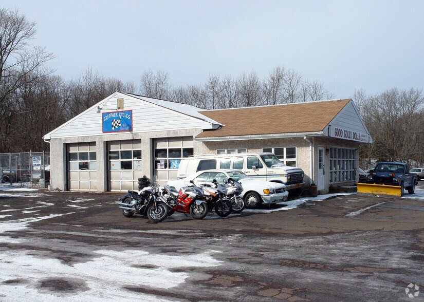 4312 Skippack Pike, Schwenksville, PA à vendre - Photo principale - Image 1 de 2