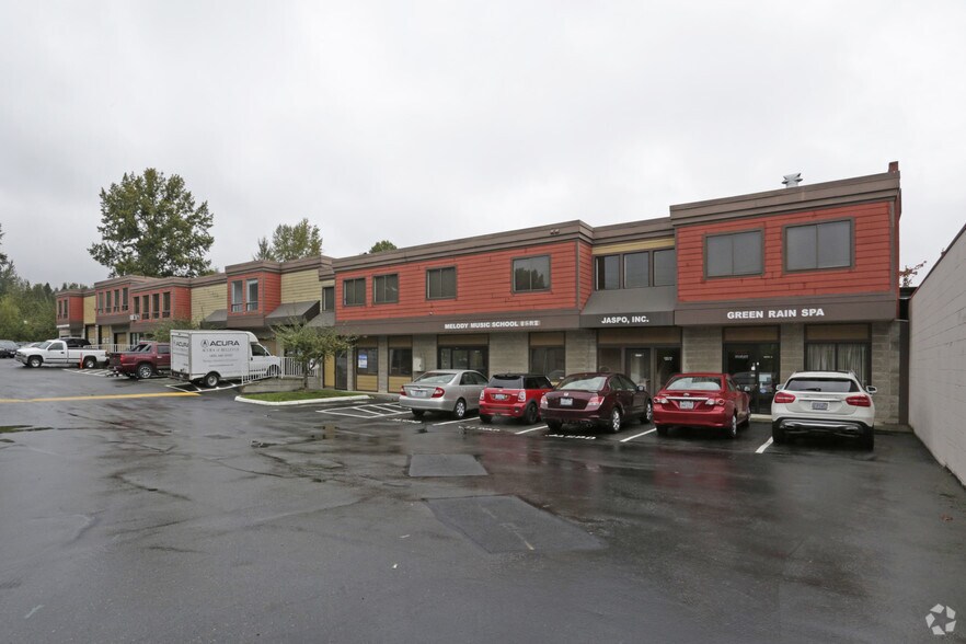 13620 NE 20th St, Bellevue, WA à louer - Photo du bâtiment - Image 3 de 9