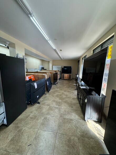 2856-2854 W 63rd St, Chicago, IL à louer - Photo du bâtiment - Image 3 de 9