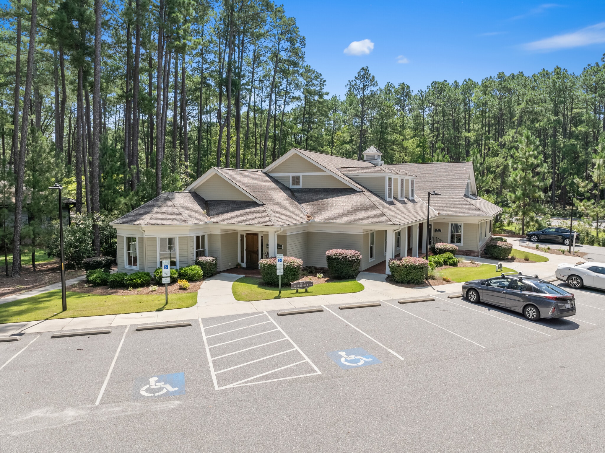 160 Turnberry Way, Pinehurst, NC for sale Primary Photo- Image 1 of 9