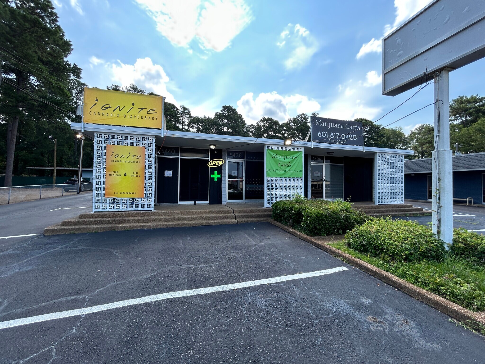 5436 I-55 N, Jackson, MS à vendre Photo du bâtiment- Image 1 de 4