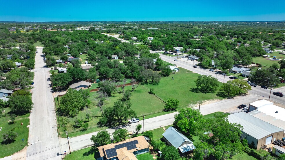 1405 N Main St, Weatherford, TX à vendre - Photo du bâtiment - Image 2 de 10