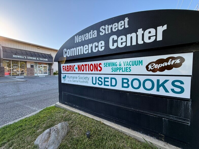 387 Nevada St, Auburn, CA à vendre - Photo du bâtiment - Image 2 de 10