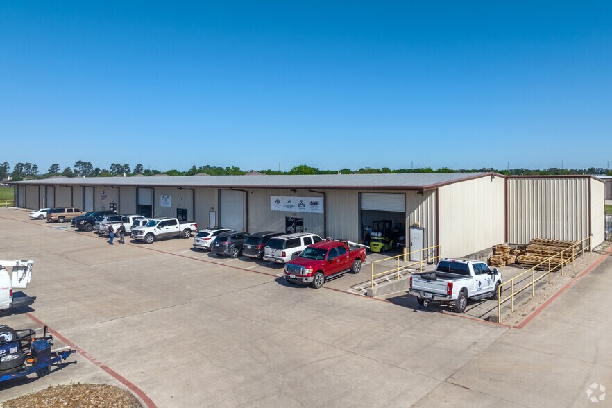 4750 FM 2920 Rd, Spring, TX à louer - Photo du bâtiment - Image 1 de 4