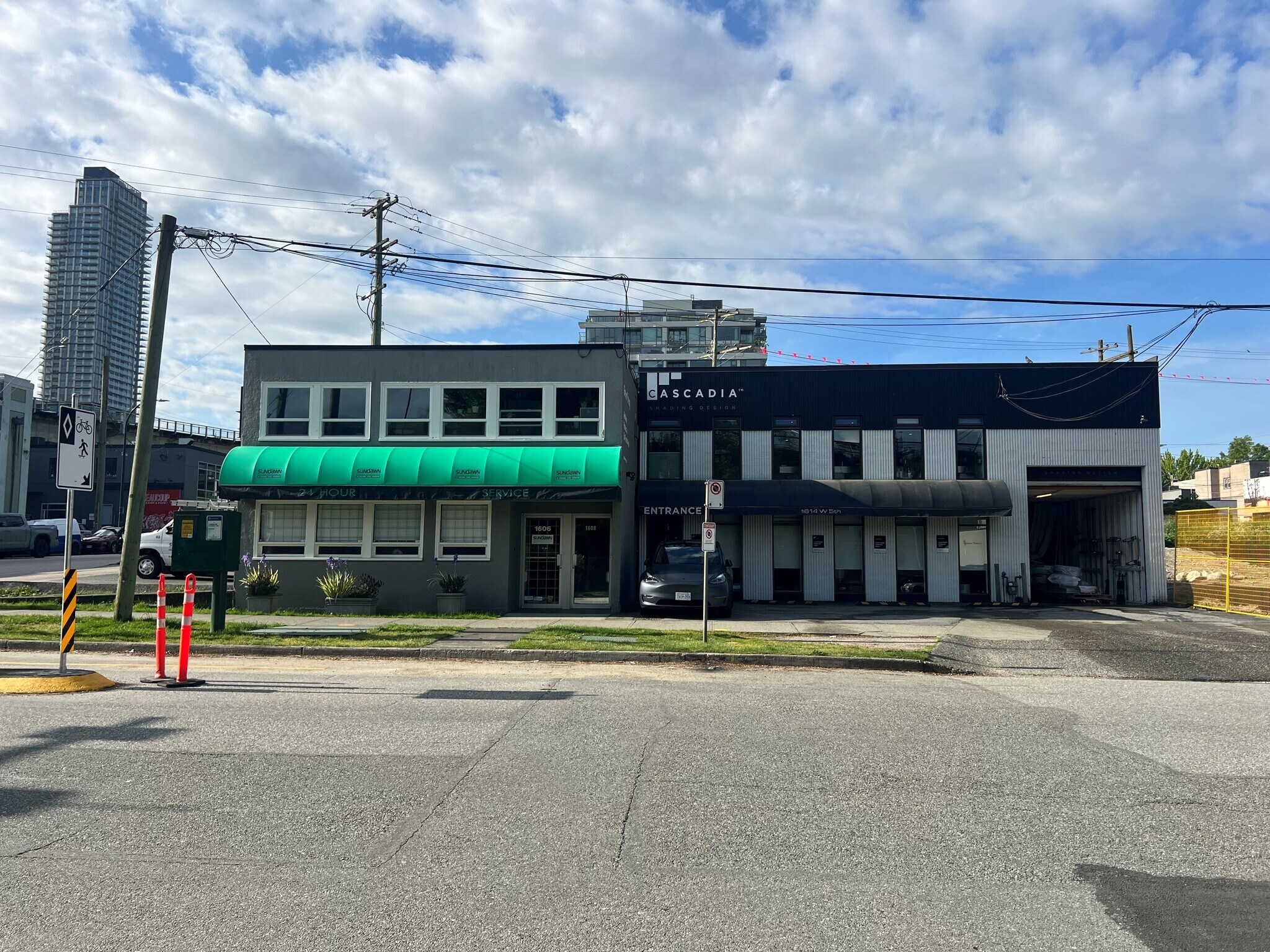 1614 W 5th Ave, Vancouver, BC à vendre Photo principale- Image 1 de 1