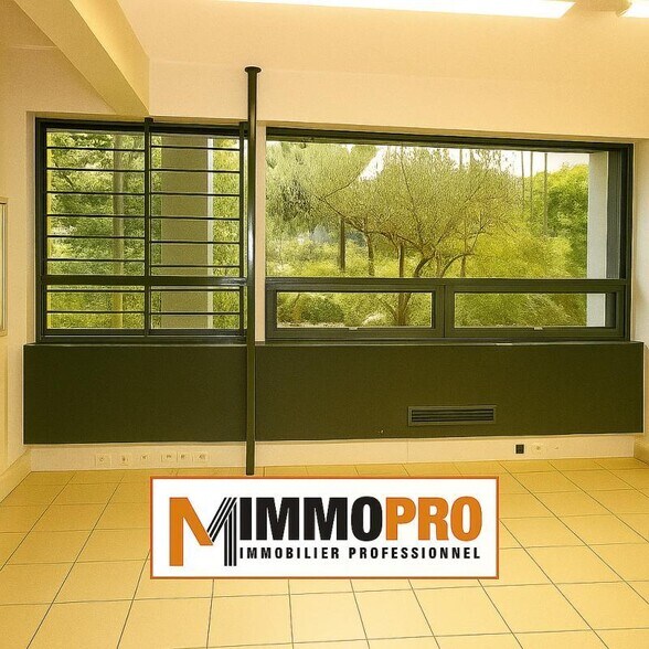 Office in Antibes for sale - Interior Photo - Image 3 of 6