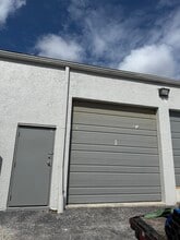 4317 62nd Ave N, Pinellas Park, FL à louer Photo intérieure- Image 1 de 6