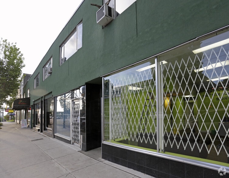 2115-2127 Kingsway, Vancouver, BC à vendre - Photo du bâtiment - Image 3 de 6