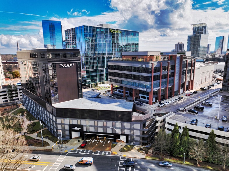 3550 Peachtree Rd NE, Atlanta, GA à louer - Photo du bâtiment - Image 2 de 3