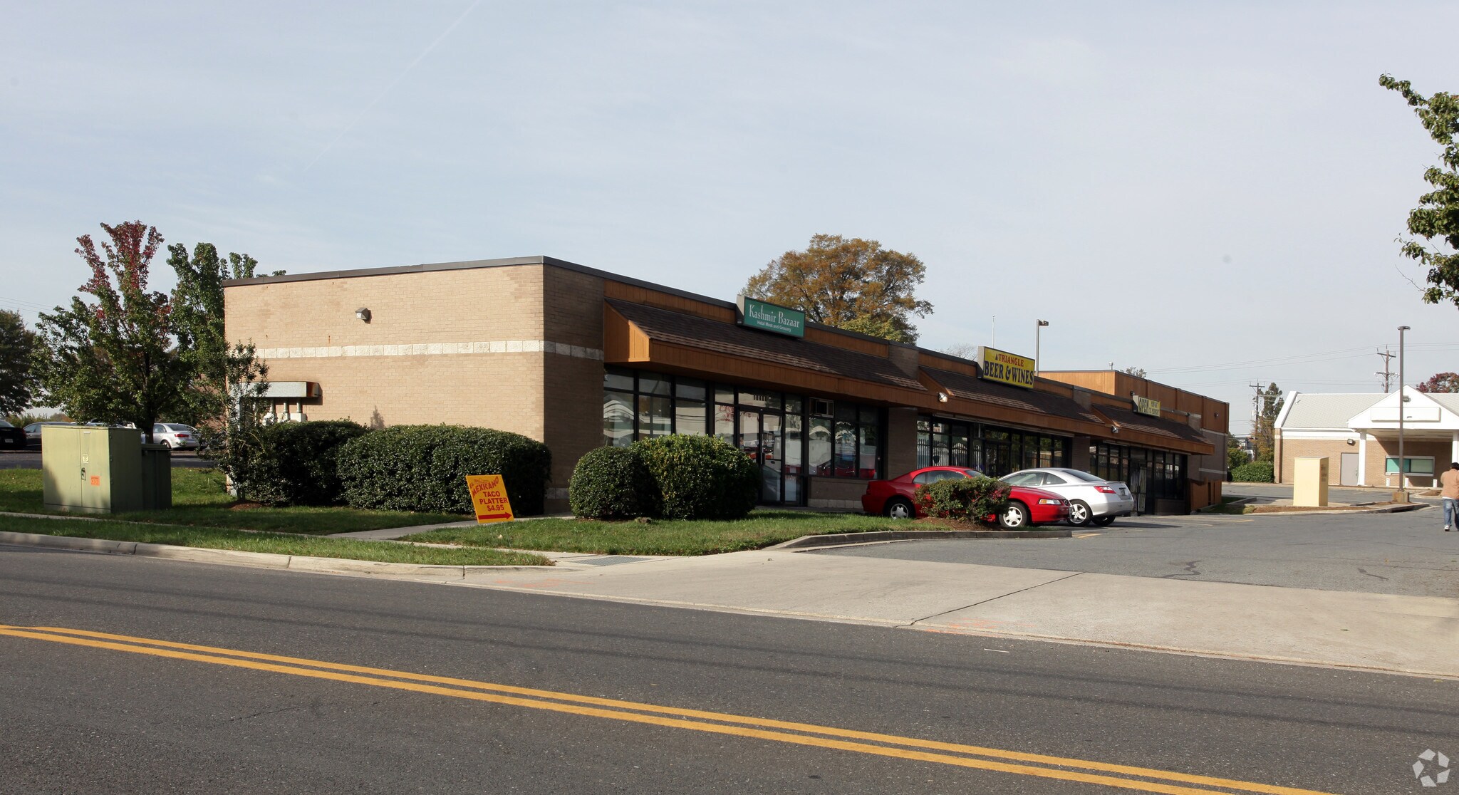 10413-10425 Baltimore Ave, Beltsville, MD à louer Photo principale- Image 1 de 8