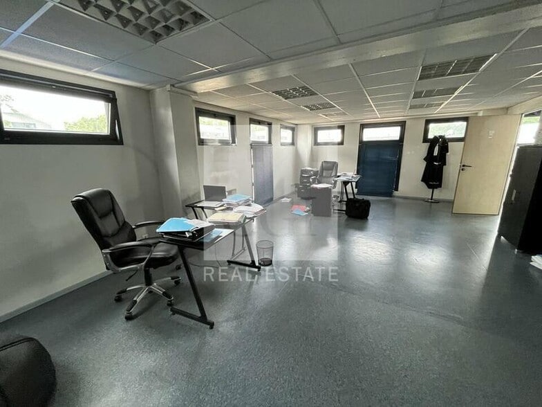 444 Rue Des Jonchères, Genay à louer - Photo intérieure - Image 3 de 8