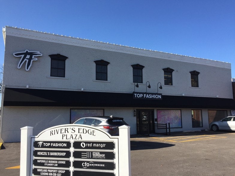 105 Jackson Ave, Naperville, IL for lease - Building Photo - Image 1 of 7