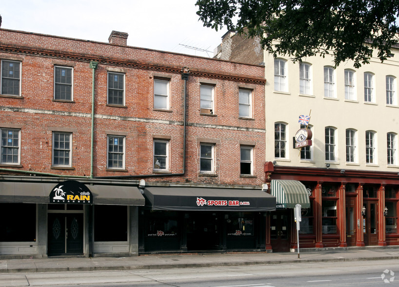 11 W Bay St, Savannah, GA à vendre - Photo principale - Image 1 de 1