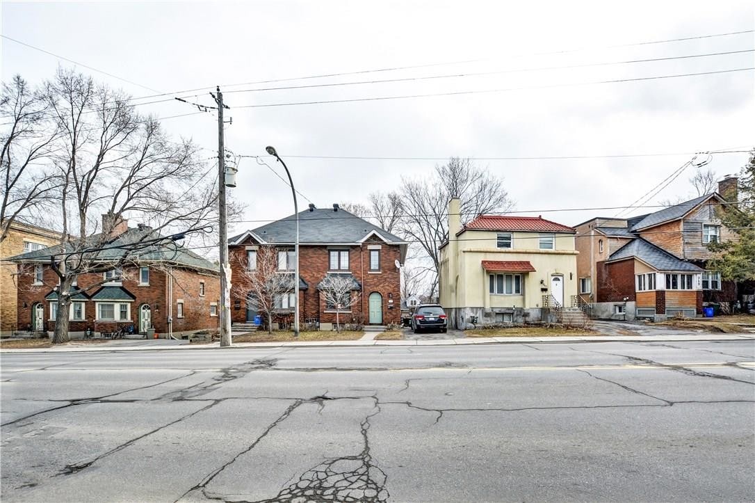 923-949 Bronson Ave, Ottawa, ON for sale Building Photo- Image 1 of 1