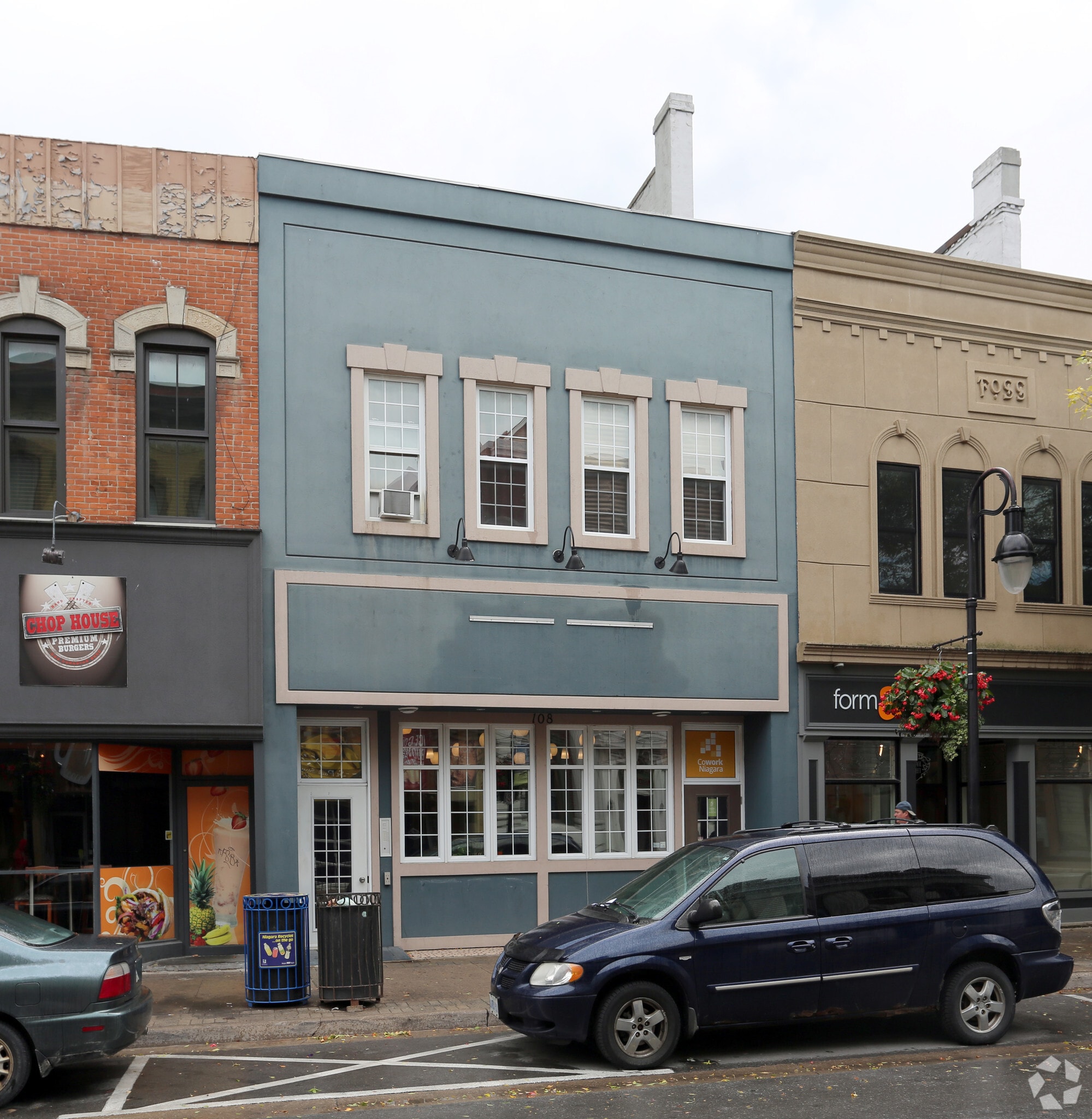 108 St Paul St E, St Catharines, ON for lease Primary Photo- Image 1 of 11