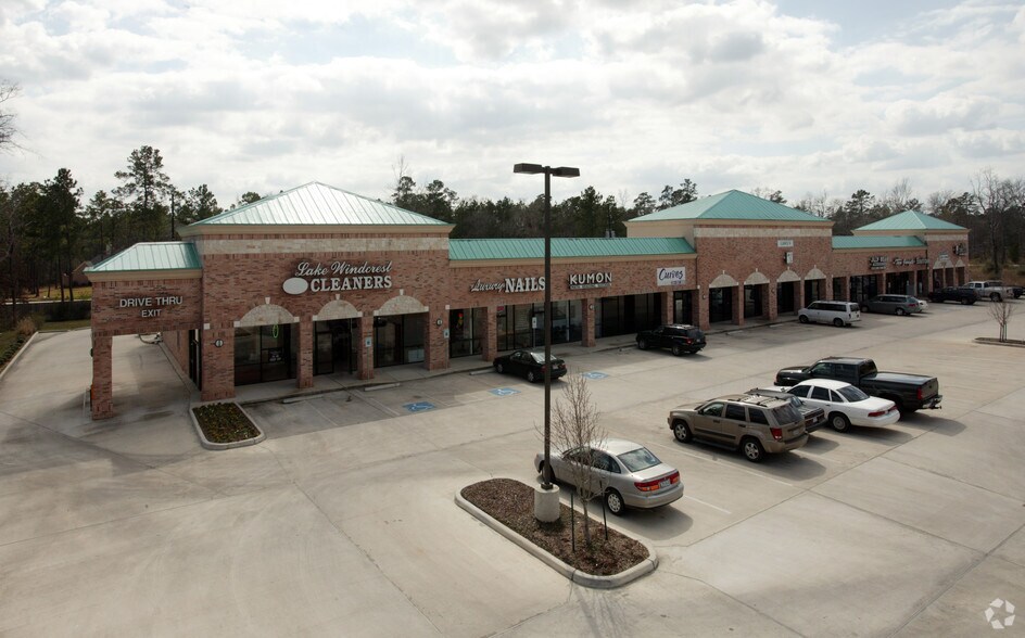 9201 FM-1488, Magnolia, TX à louer - Photo du bâtiment - Image 3 de 6