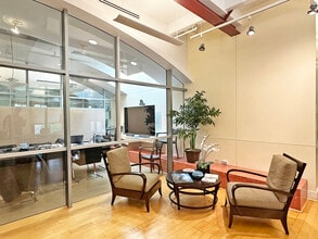 1422 El Camino Real, Menlo Park, CA for lease Interior Photo- Image 2 of 10