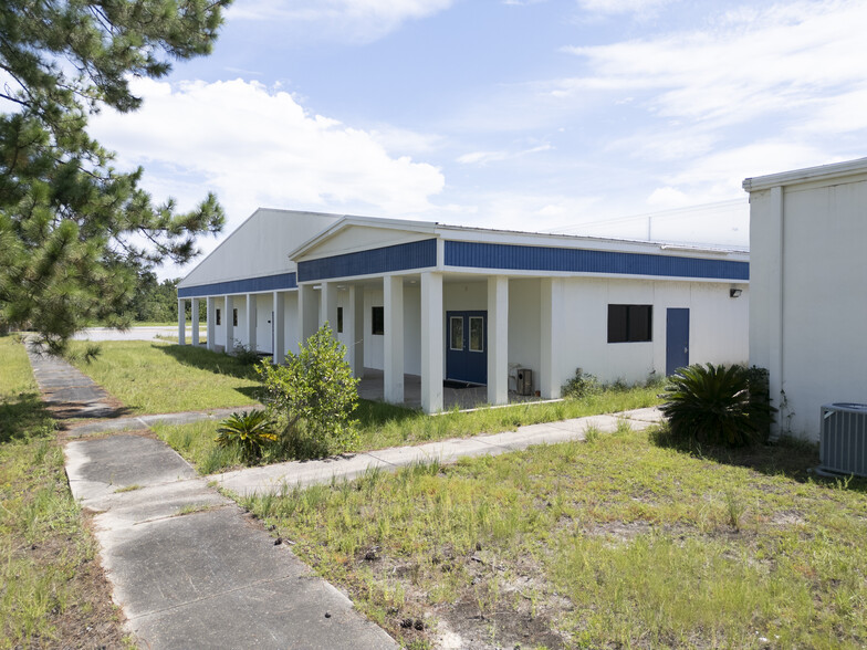 909 W 39th St, Panama City, FL for lease - Building Photo - Image 3 of 27