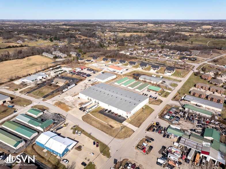 100 Seventy Six Blvd, Berea, KY for lease - Building Photo - Image 3 of 9