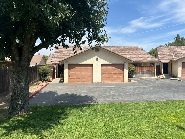 3460 N Brawley Ave, Fresno, CA à vendre - Photo du bâtiment - Image 3 de 5