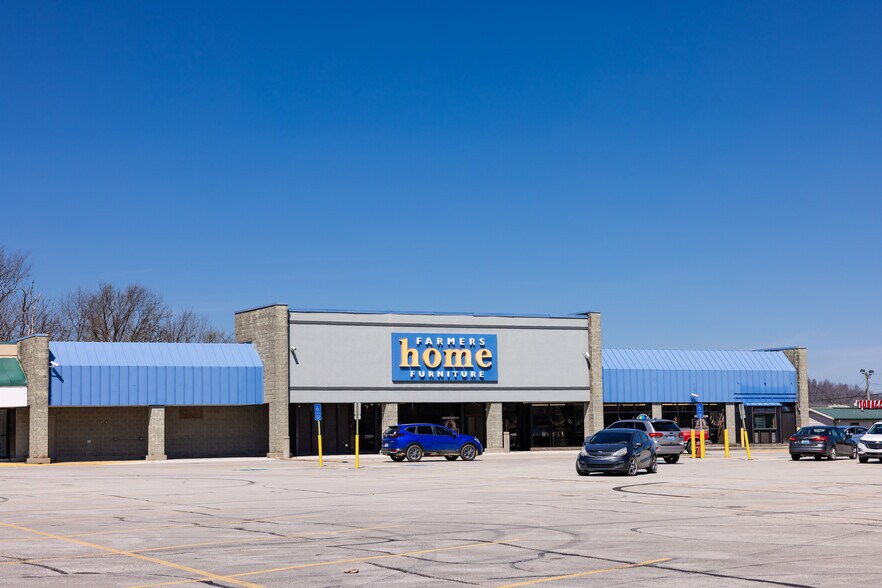 200-282 E Highway 90 Byp, Monticello, KY à louer - Photo du bâtiment - Image 2 de 12