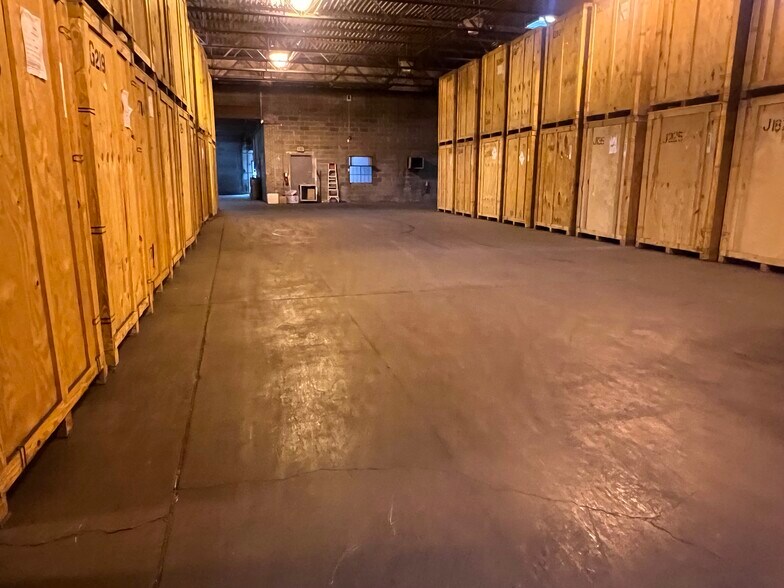 530 Homestead Ave, Mount Vernon, NY à louer - Photo du bâtiment - Image 2 de 8