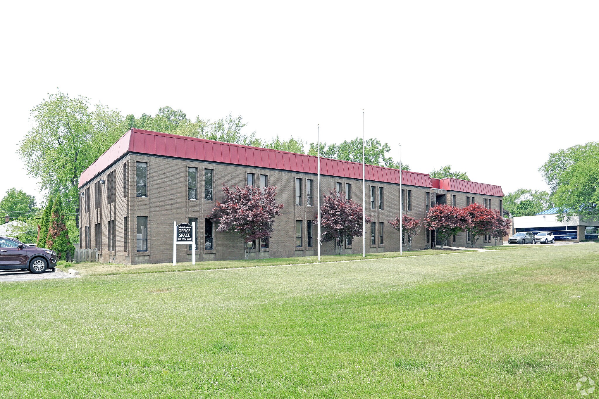 24001 Southfield Rd, Southfield, MI for lease Building Photo- Image 1 of 7