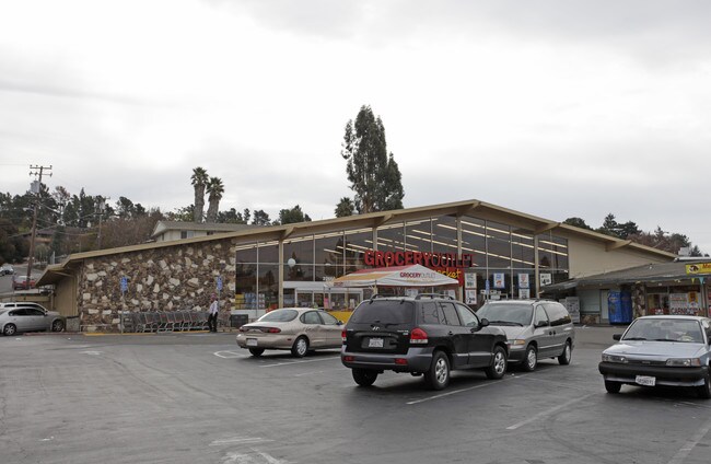 Plus de détails pour 22660 Vermont Ave, Hayward, CA - Commerce de détail à louer
