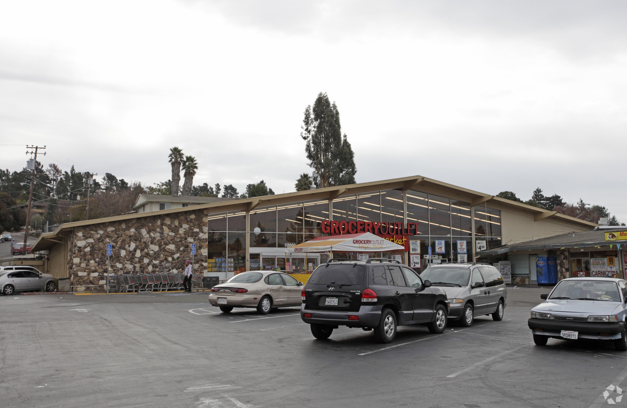 22660 Vermont Ave, Hayward, CA for lease Primary Photo- Image 1 of 5