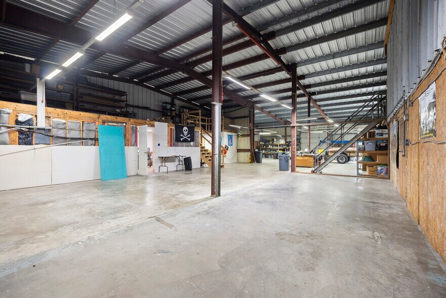 206 Highway 35 S, Rockport, TX à vendre - Photo du bâtiment - Image 3 de 37