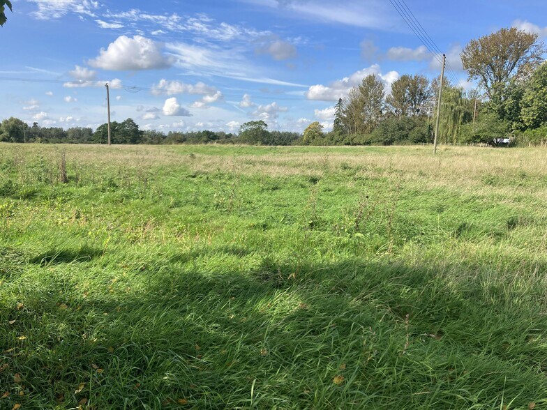 Brockeridge Rd, Twyning à vendre - Photo du bâtiment - Image 3 de 6