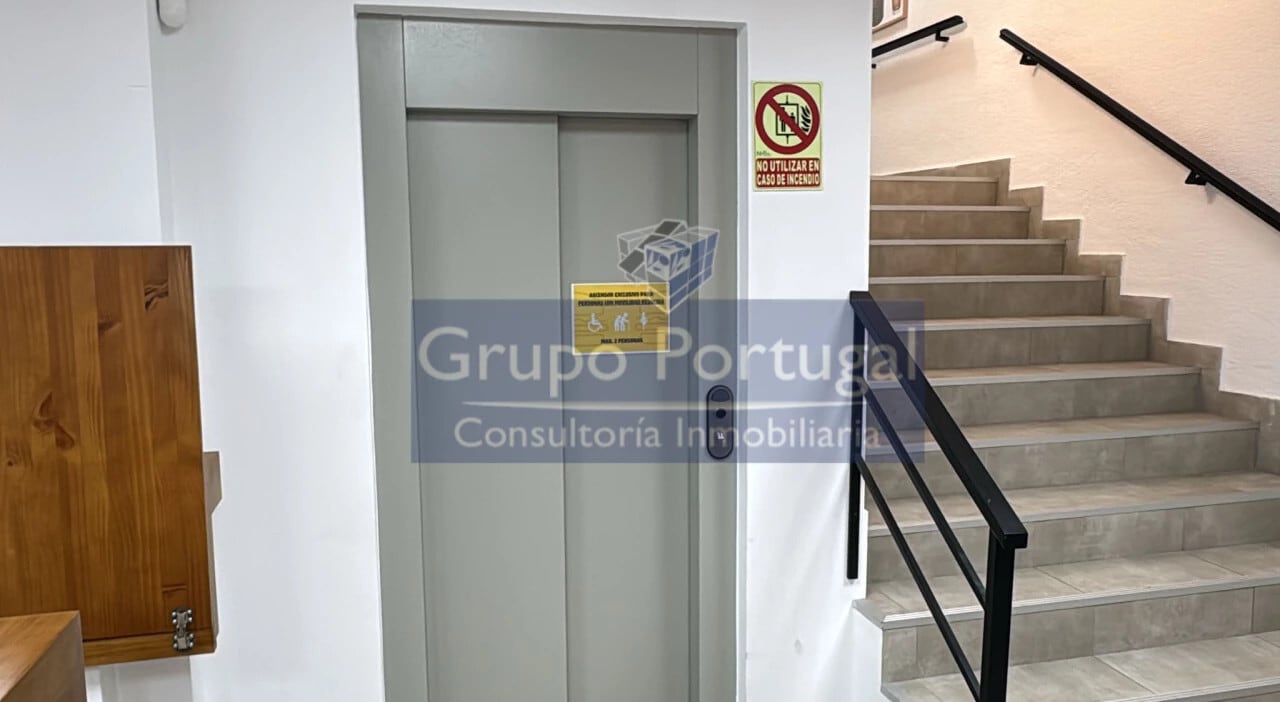 Retail in Madrid, Madrid for lease Interior Photo- Image 1 of 6