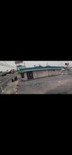 13711 Van Nuys Blvd, Pacoima, CA à louer Aérien- Image 2 de 6