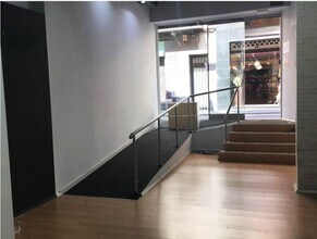 Commerce de détail dans Igualada, Barcelona à louer Photo intérieure- Image 2 de 10