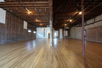 1313 Hewitt Ave, Everett, WA for lease Interior Photo- Image 1 of 6