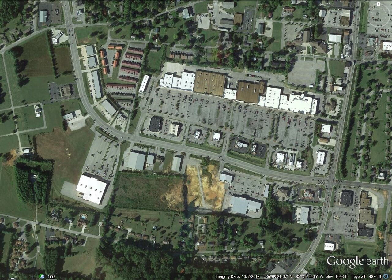 I-40, Cookeville, TN à vendre Photo du bâtiment- Image 1 de 2