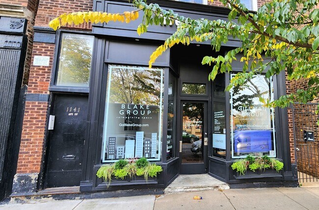 More details for 1141 W Webster Ave, Chicago, IL - Retail for Lease