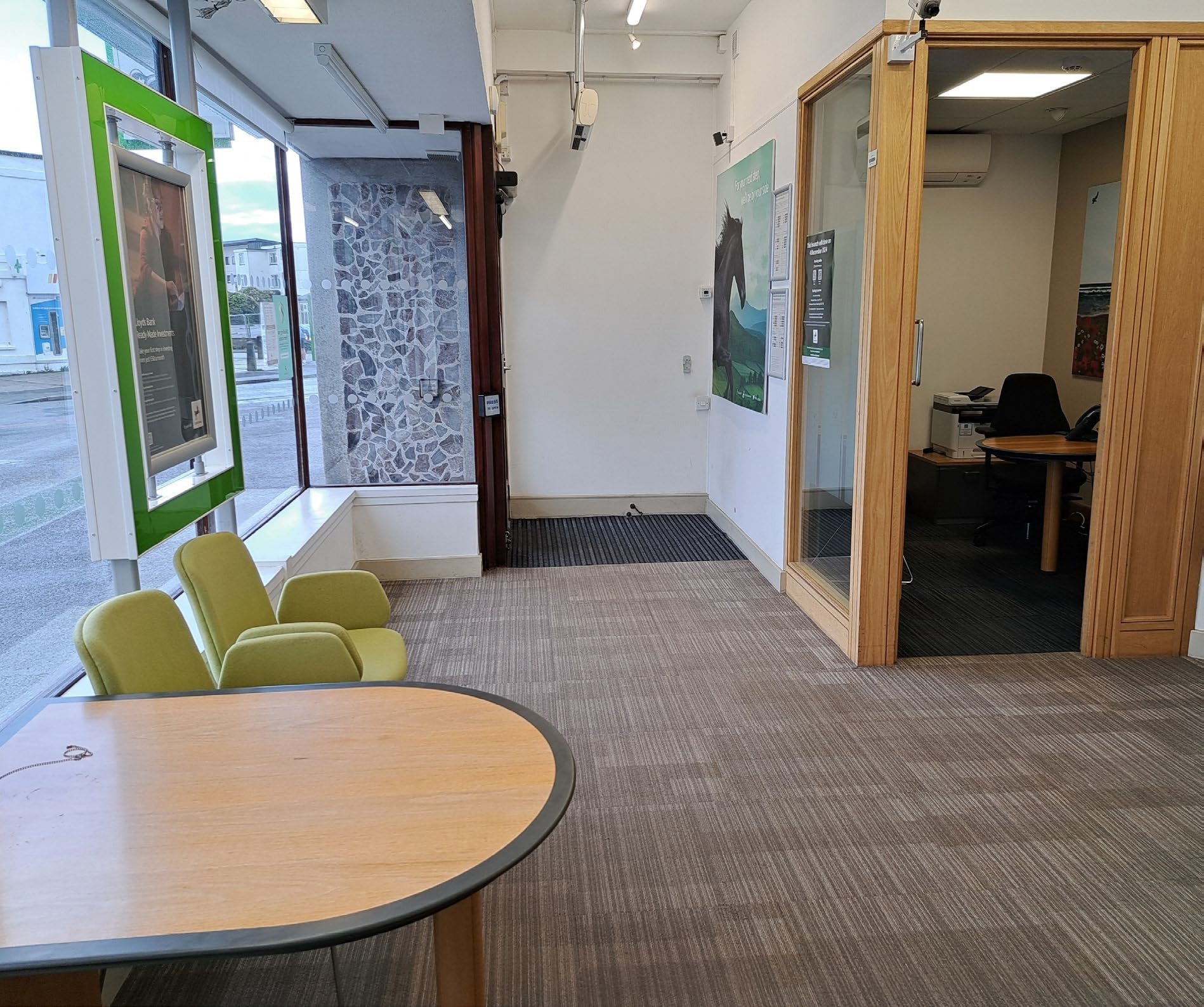 Chester Rd, Newquay for sale Interior Photo- Image 1 of 4