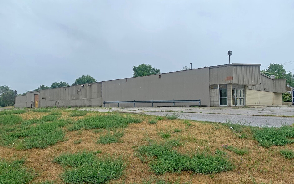 4820 River St, Columbiaville, MI for sale - Building Photo - Image 3 of 9