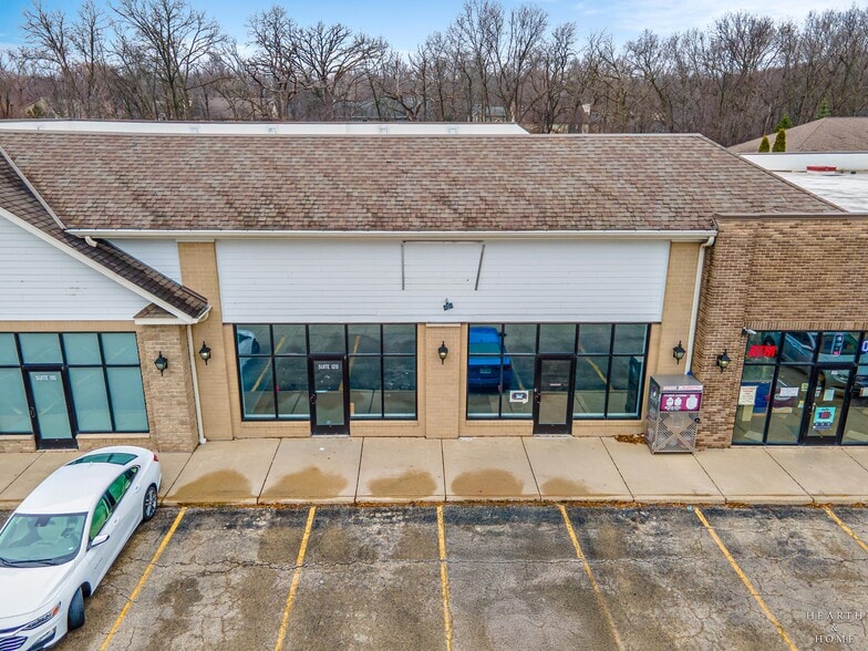 450 N Route 31, Crystal Lake, IL à louer - Photo du bâtiment - Image 3 de 12
