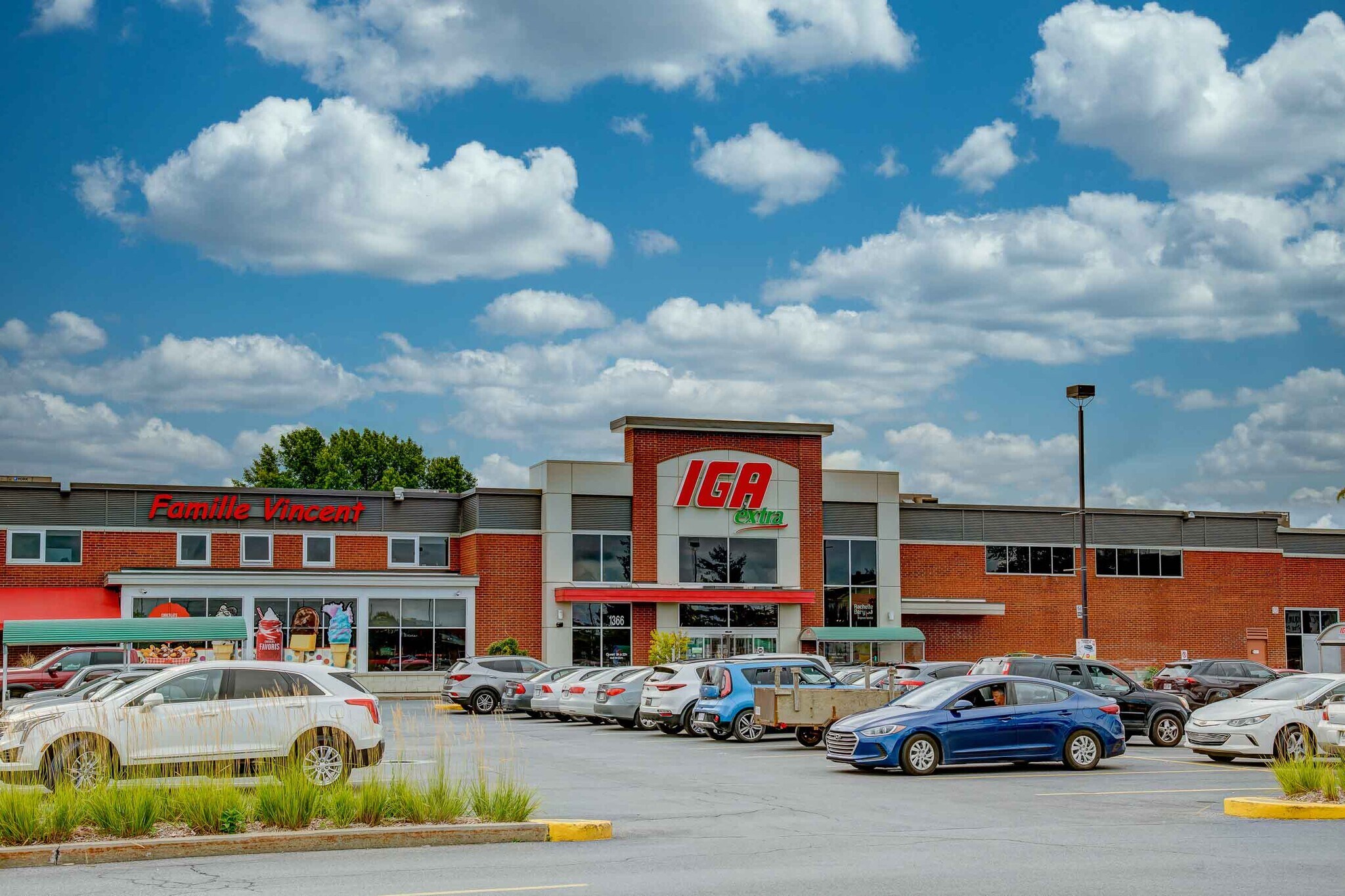 1380-1484 Boul Monseigneur-Langlois, Salaberry-de-valleyfield, QC for sale Building Photo- Image 1 of 1