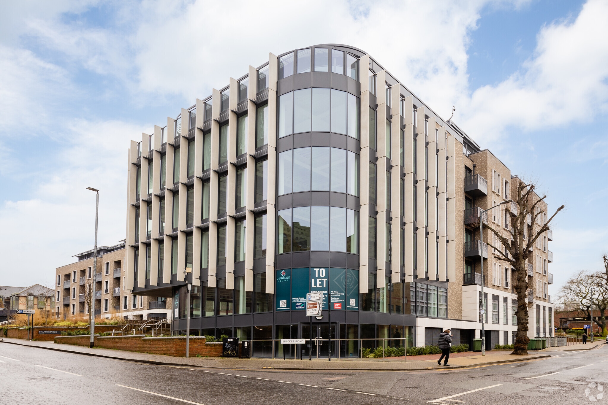 Bricket Rd, St Albans for lease Primary Photo- Image 1 of 3