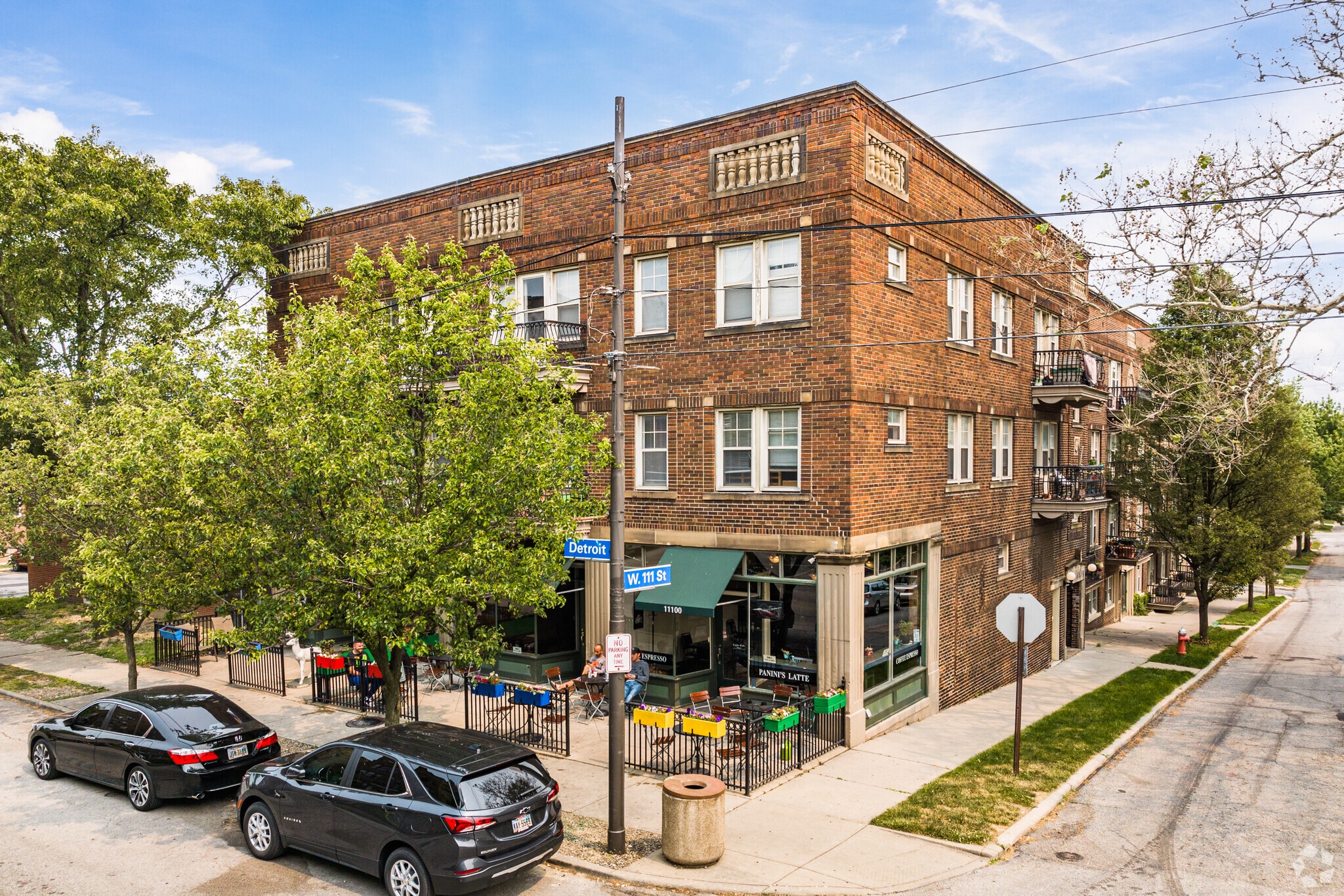 11100-11106 Detroit Ave, Cleveland, OH à vendre Photo principale- Image 1 de 21