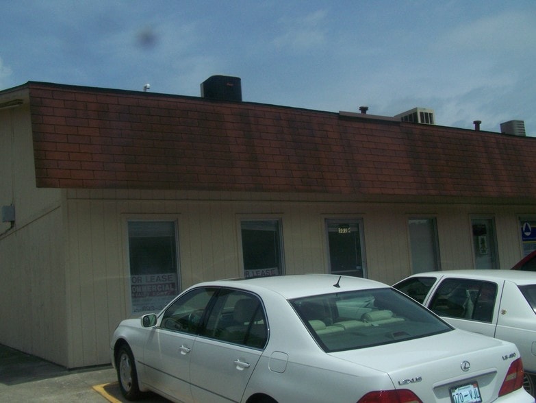 301-309 Oak Ridge Tpke, Oak Ridge, TN for lease - Building Photo - Image 3 of 6